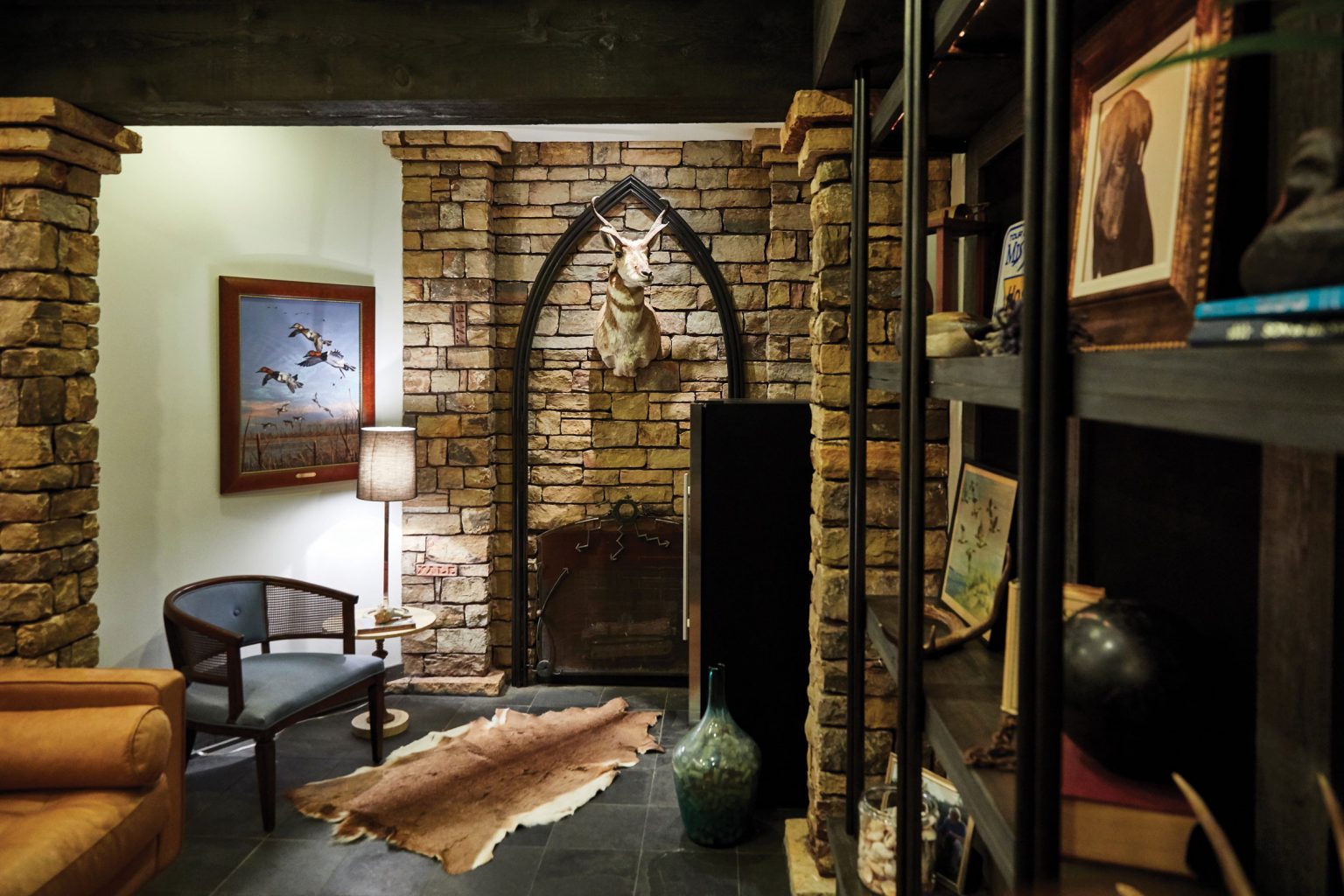 "Booze, Bullets, and Birds" Room